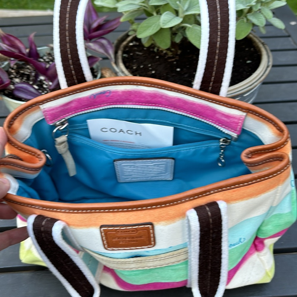 Coach Purse Summer Watercolours - Picture 3 of 6